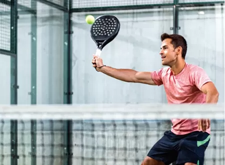 Новейшее руководство по оборудованию для паделинга в 2025 году